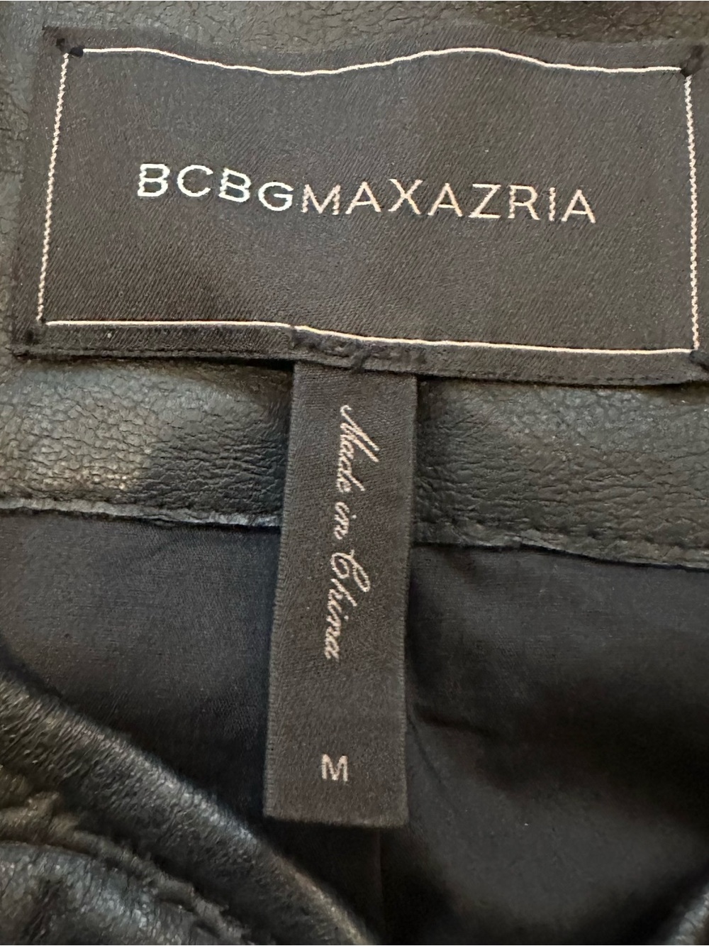BCBG MaxAzria DUKE Cropped Faux Leather Jacket Embossed Rose Pattern MEDIUM - Picture 9 of 16